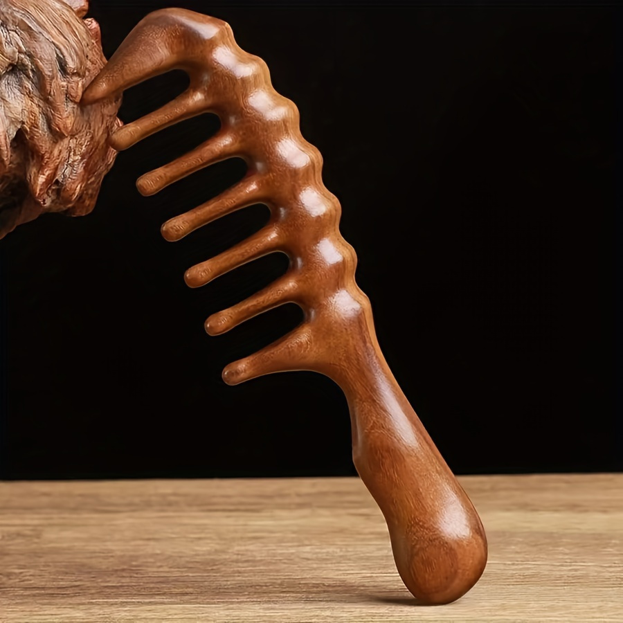 مشط تدليك خشبي كبير الأسنان